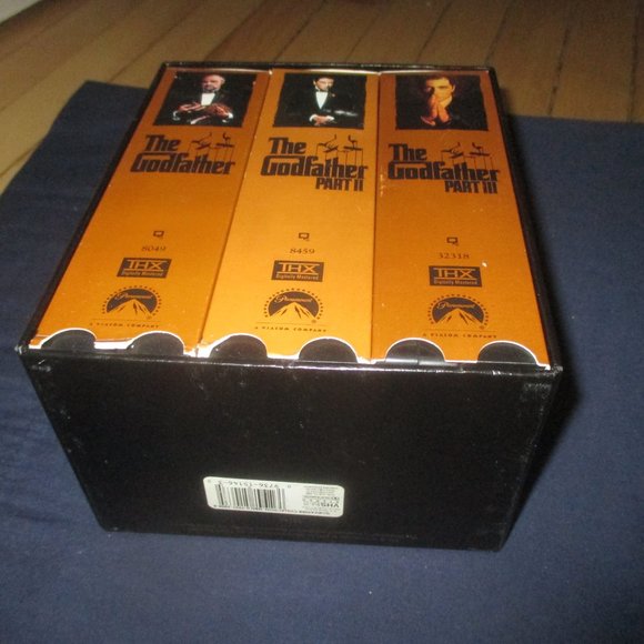The Godfather Collection Parts 1-3 (VHS, 1992, 6-Tape Set) - Picture 2 of 9